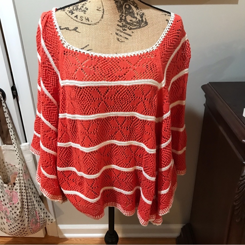 ▪️Free People Knitted Poncho with Sleeves